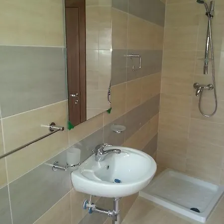Apartment Pulis