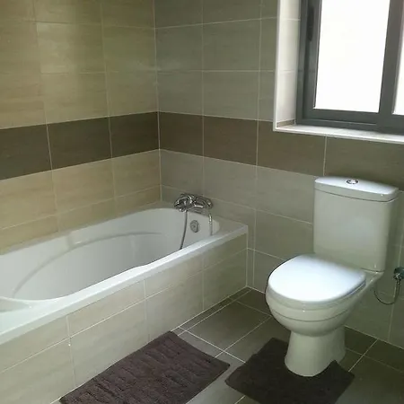 Apartment Pulis