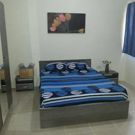 Apartment Pulis *